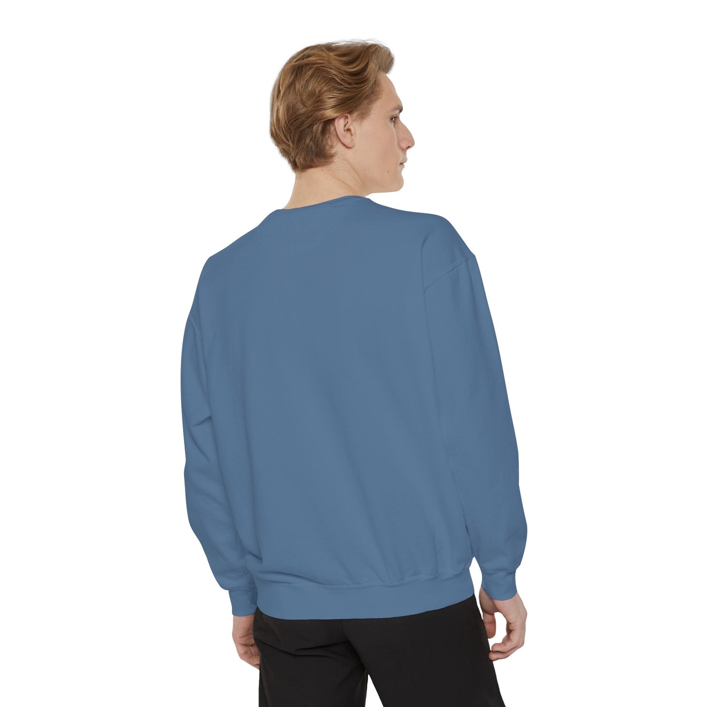 Comfy Unisex Garment-Dyed Sweatshirt - Perfect for Relaxation and Casual Outings