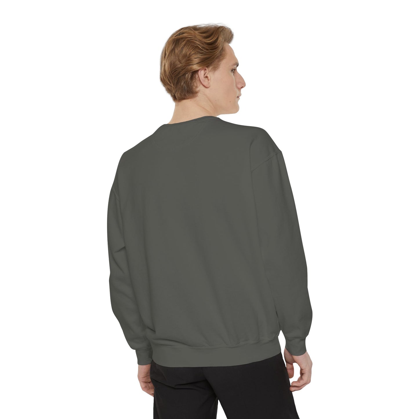 Comfy Unisex Garment-Dyed Sweatshirt - Perfect for Relaxation and Casual Outings