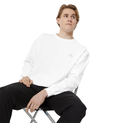 Comfy Unisex Garment-Dyed Sweatshirt - Perfect for Relaxation and Casual Outings