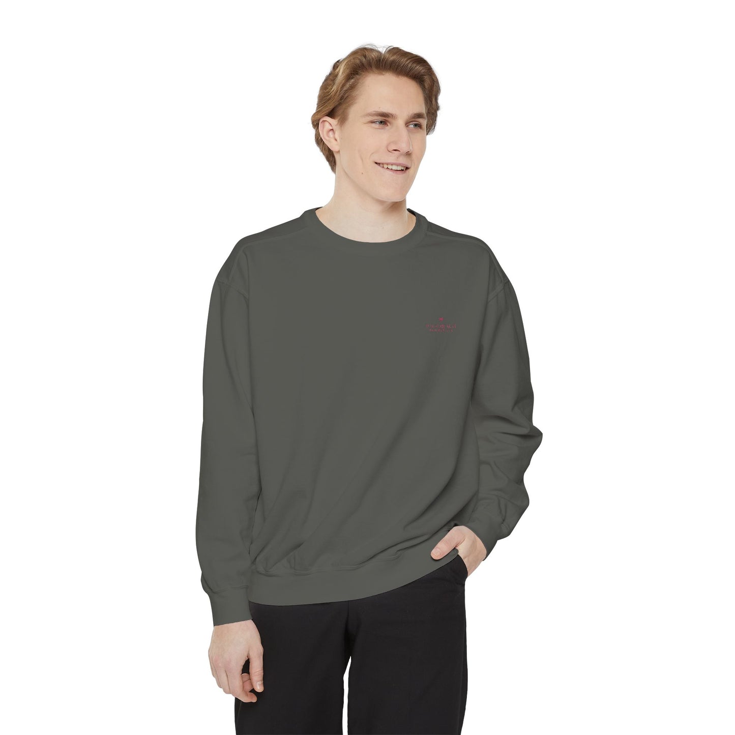 Comfy Unisex Garment-Dyed Sweatshirt - Perfect for Relaxation and Casual Outings