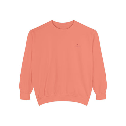 Comfy Unisex Garment-Dyed Sweatshirt - Perfect for Relaxation and Casual Outings